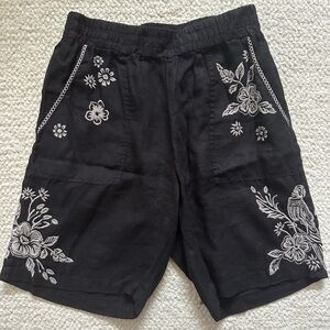 Johnny Was Black Embroidered Linen Shorts Size S NWOT